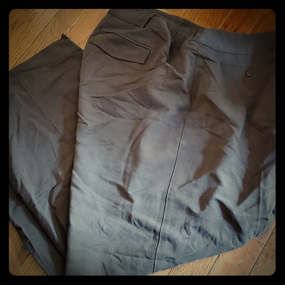 Emma James brown pants
